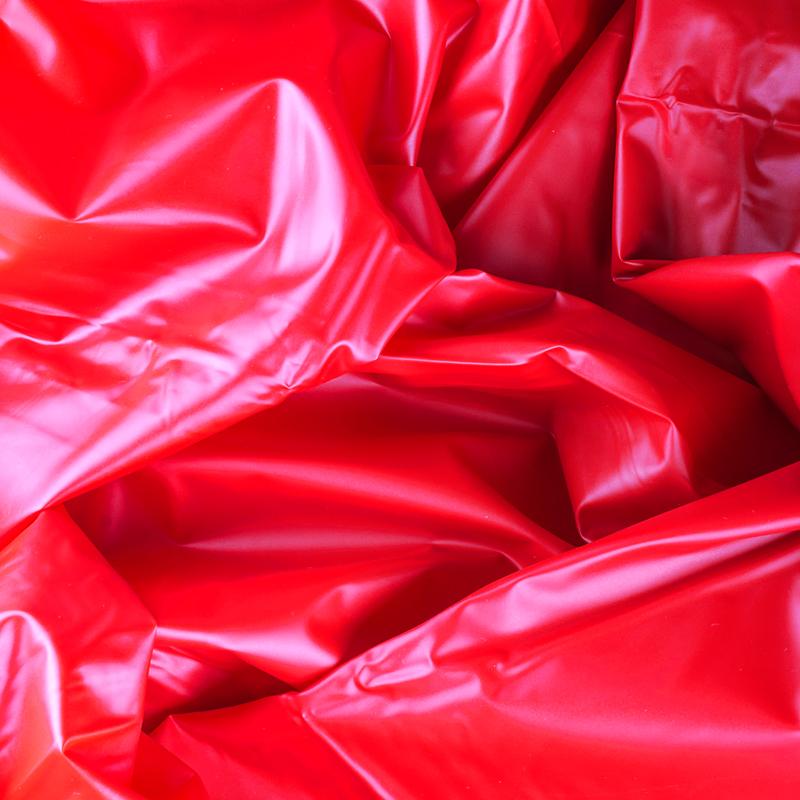 Protect your bed, floor and furniture against lubricant, mas... Easytoys - Vinyl Sheet - Red photo-3