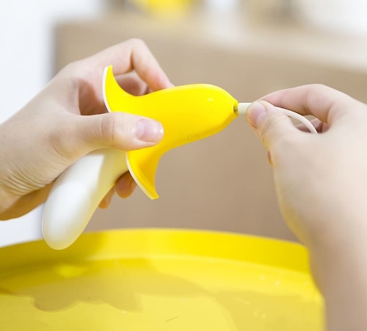 The cutest vibrator!
Powerful shock force, massage inside an... YY Horse - Mini Banana Vibrator - Yellow photo-2
