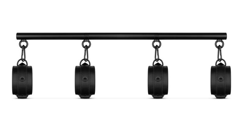With this kinky spreader bar, you'll be fully prepared f... Bedroom Fantasies - Spreader Bar - Black photo-6