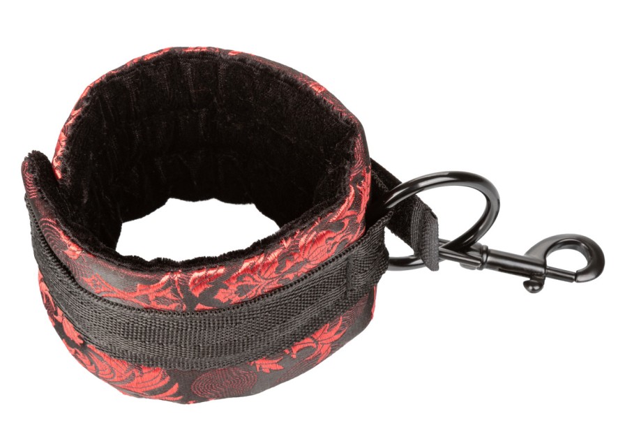 Sink into the sensations of total immobility and relinquish ... CEN - Scandal Bed Restraints - Black photo-4