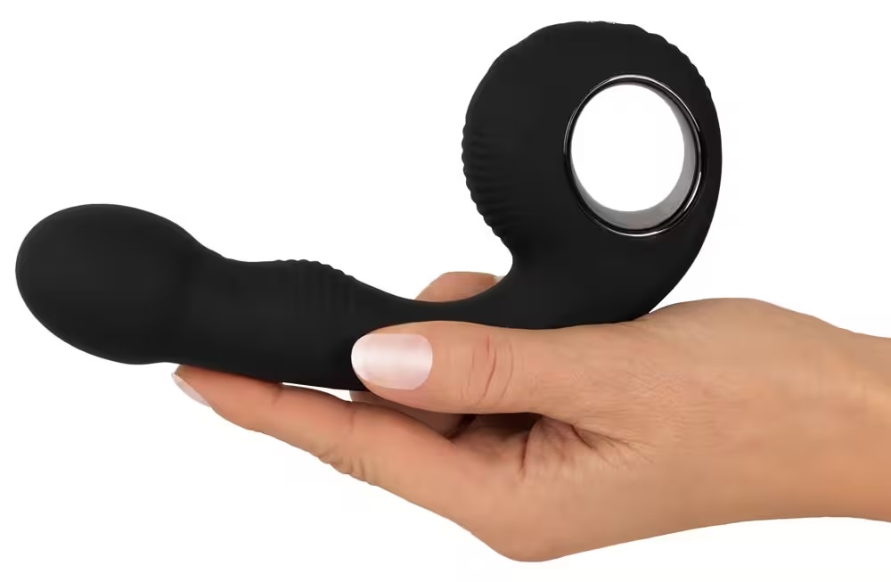 Perfect for spot-on internal and external stimulation!
The G... Black Velvets - G & P-Spot Vibrator - Black photo-3