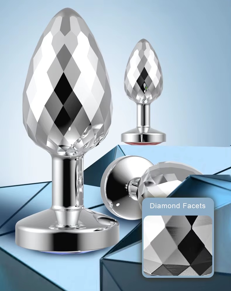Aluminum Alloy Material
Lightweight And Durable
Smooth Anal ... MT - Diamond Facets Metal Anal Plug S - Green photo-2