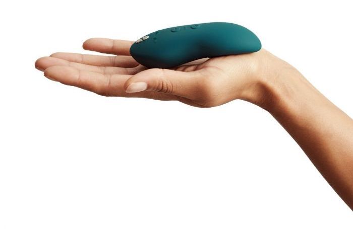 The smoothest vibrator – perfect for releasing body tension,... We-Vibe - Touch X - Green Velvet photo-4
