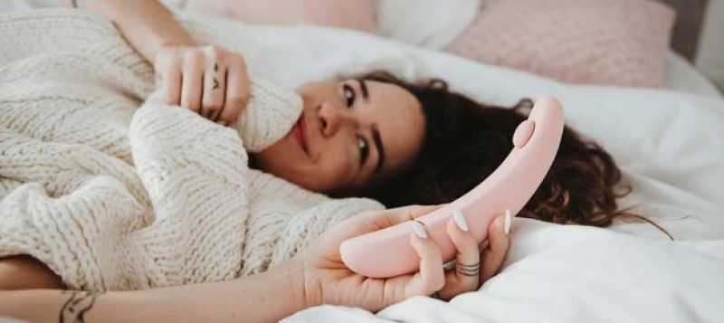 The OhMyG is a silent G-spot massager sex toy for bodies wit... Ioba - OhMyG G-Spot Vibrator - Pink photo-5