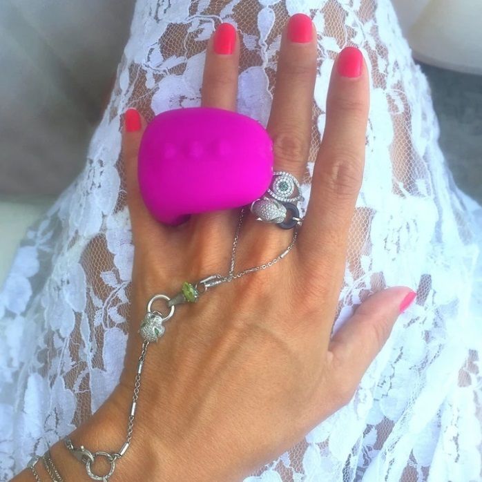 GringXL is an exciting combination of finger vibrator and re... Gvibe - Gring XL - Raspberry photo-2