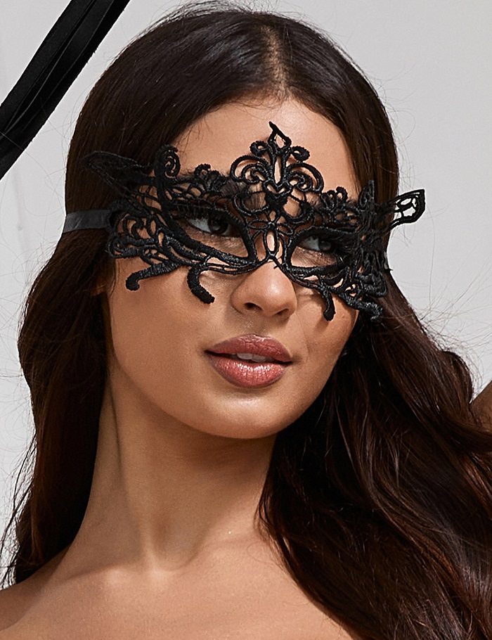 Enchanting lace sexy eye mask for tempting night
Material 9... Ohyeah - Enchanting Eye Masks 2pcs - Black photo-3