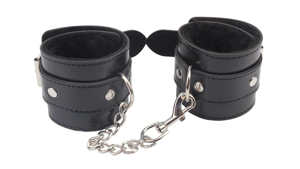 Fasten Your Lover, Fully Adjustable to Fit, Easy-to-use Meta... Chisa - Obey Me Leather Hand Cuffs - Black photo-2