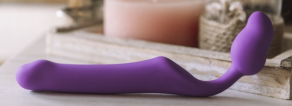 New strap-on dildo without straps, silicone supersoft, flexi... Adrien Lastic - Queen Strapless Strap-On M - Purple photo-4