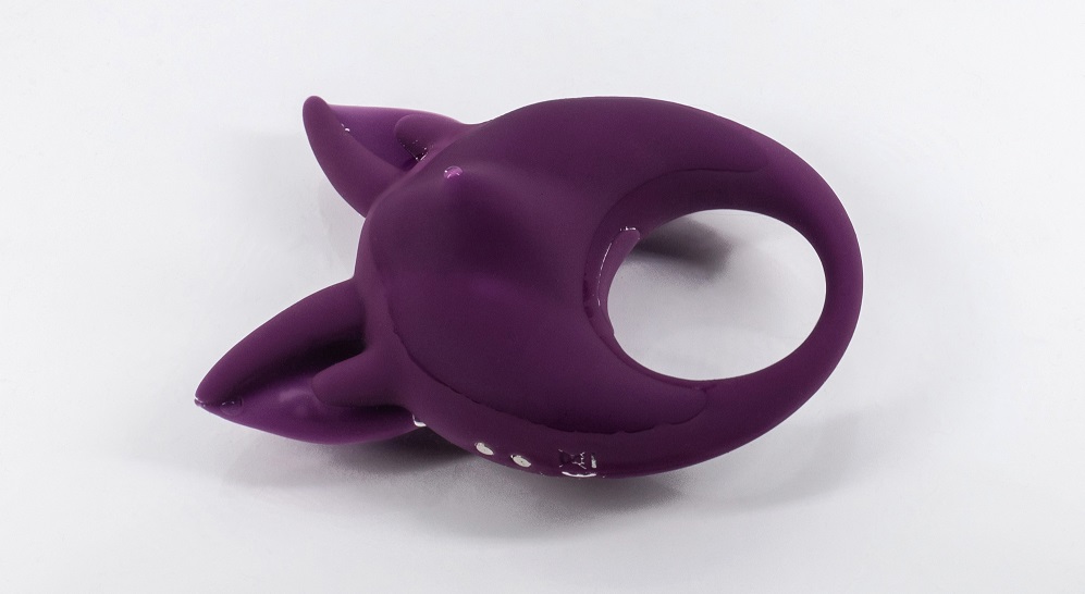 Functional and cute clitoral stimulator Kitten KiKi, made of... Lola Games - MiMi Kitten Kiki Vibro Ring - Purple photo-6
