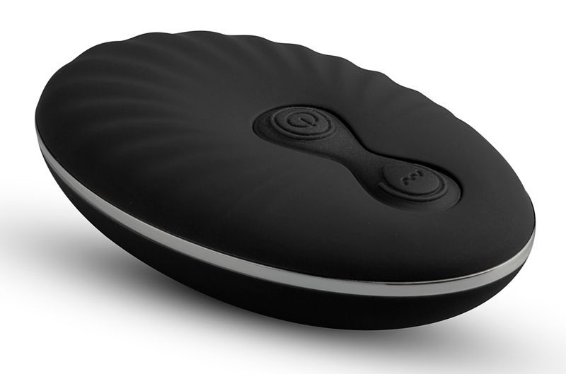 The Sway Vibes No. 3 makes every occassion sexy and seductiv... Sway - Thong Vibrator No.3 - Black photo-8