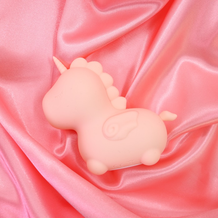 Create real magic with this discreet mini unicorn vibrator. ... Unihorn - Heart Throb Clitoral Vibe - Light Pink photo-4