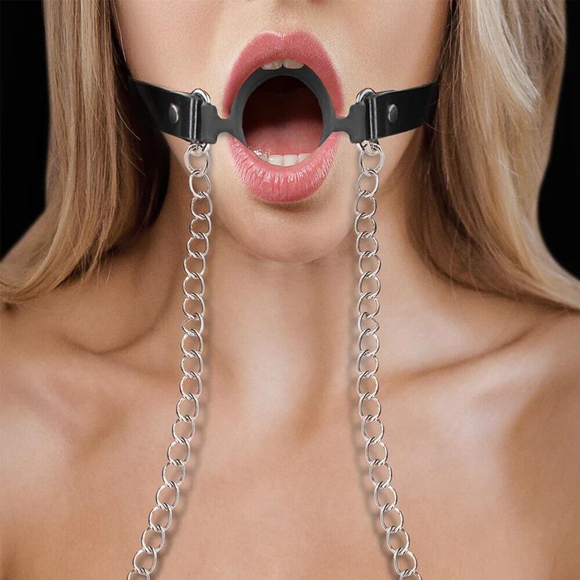 The hypoallergenic Ring Gag is made from velvety silicone an... Ouch - O-Ring Gag w Nipple Clamps photo-2