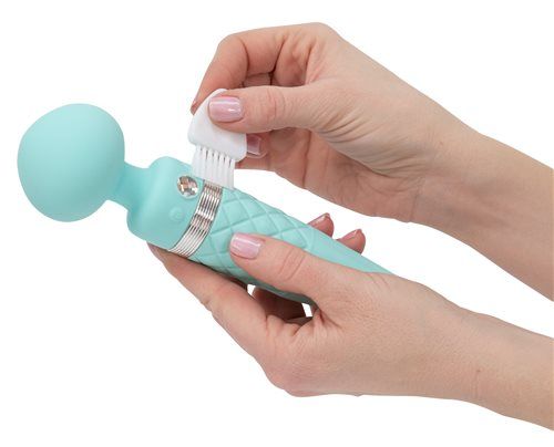 Sultry by Pillow Talk has a smooth rounded head and provides... Pillow Talk - Sultry Rotating Wand - Teal photo-7