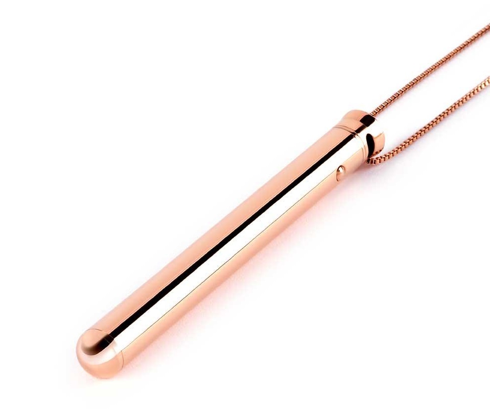 Make a sex-positive fashion statement and relish orgasms on ... Le Wand - Vibro Necklace - Rose Gold photo-5