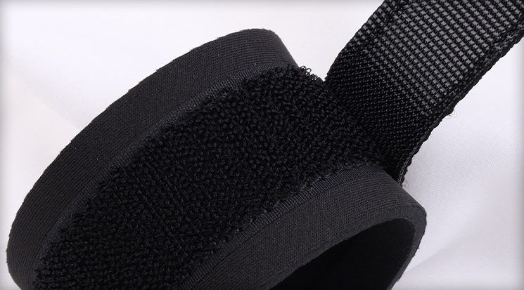 Woven cotton handcuffs for role play
MT - Cotton Handcuffs - Black photo-4