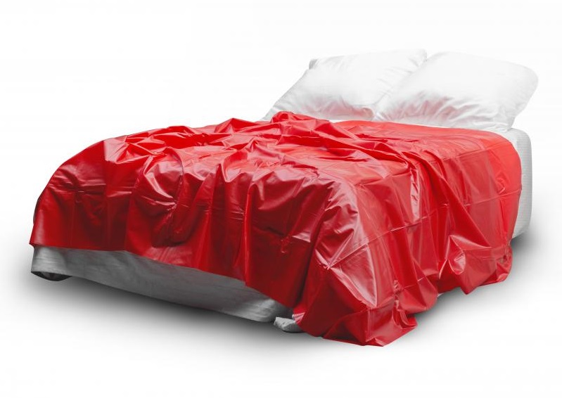 Protect your bed, floor and furniture against lubricant, mas... Easytoys - Vinyl Sheet - Red photo-2