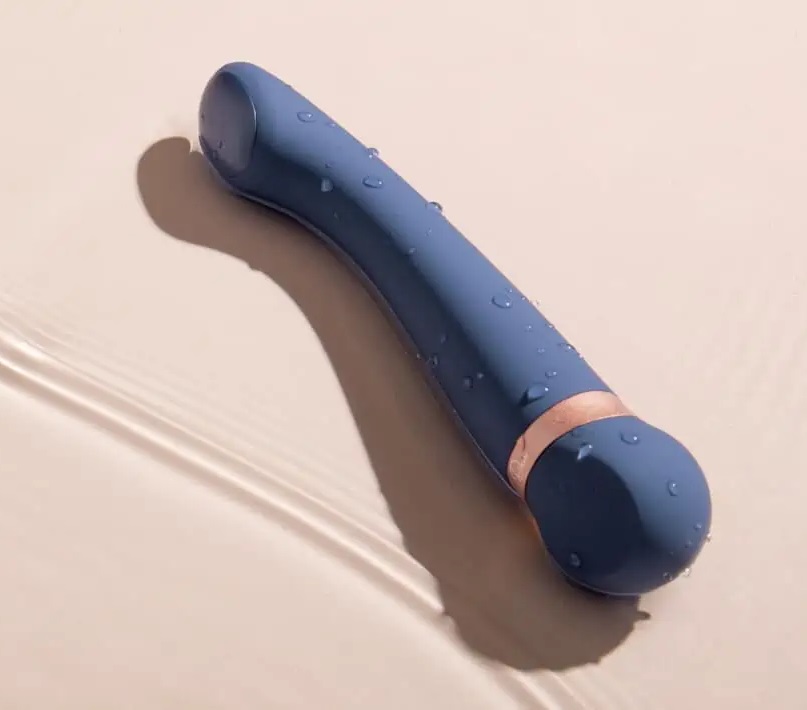 Mix and match the hot and cold temperatures to heat things u... Deia - The Hot & Cold G-Spot Massager - Blue photo-6