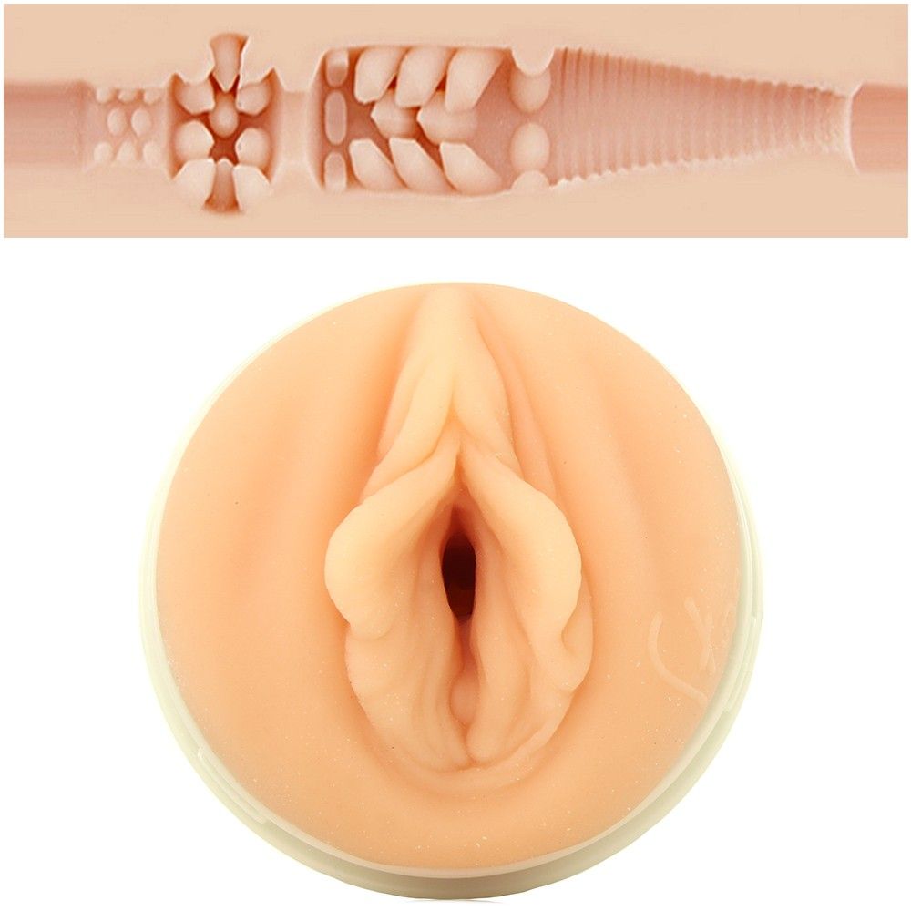 Stoya's voluptuous form lends itself perfectly to the type o... Fleshlight - Stoya Destroya Masturbator photo-3
