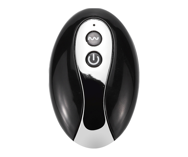 The Tail Butt Plug features its vibrating silicone plug in d... MT - Vibro Fox Tail Plug - Black photo-8