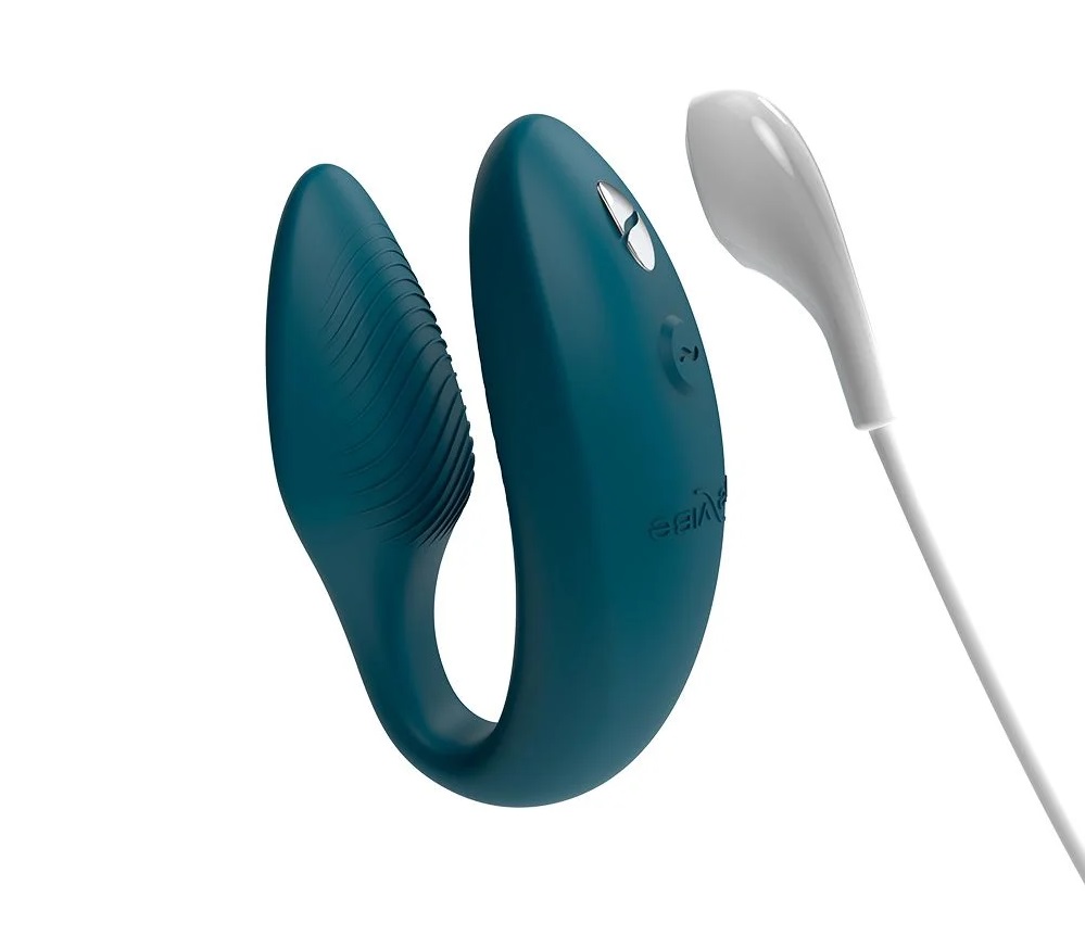 Sync is the original couple‘s vibrator, that changed the gam... We-Vibe - Sync 2 - Green Velvet photo-7