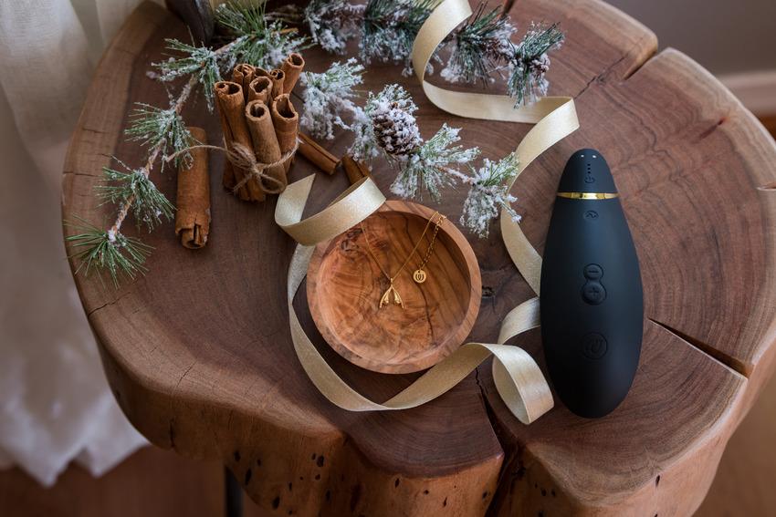 Womanizer PREMIUM 2 with the original Pleasure Air technolog... Womanizer - Premium 2 - Black photo-15