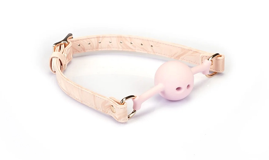 Embrace your feminine side with this pink Vegan Leather ball... Liebe Seele - Boudoir Amor Ball Gag - Pink photo-3