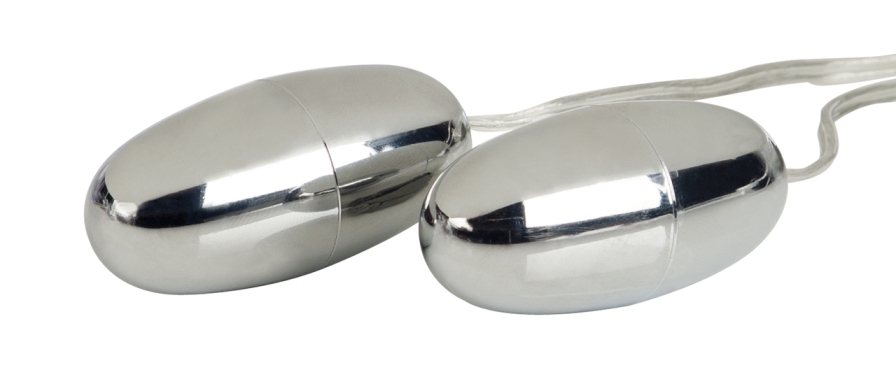 You’ll find a silver shine of pleasure glowing when you enjo... CEN - Pocket Exotics Vibro Double Bullets - Silver photo-2