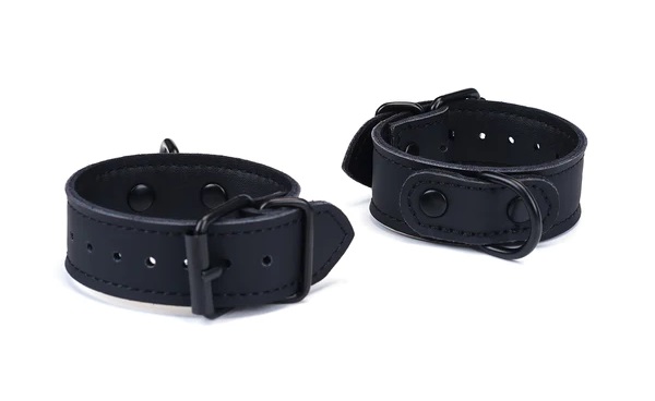 Collar and Wrist Cuffs can be adjusted simultaneously to fit... Vegan Fetish - Wrist to Collar Restraint Set - Black photo-5