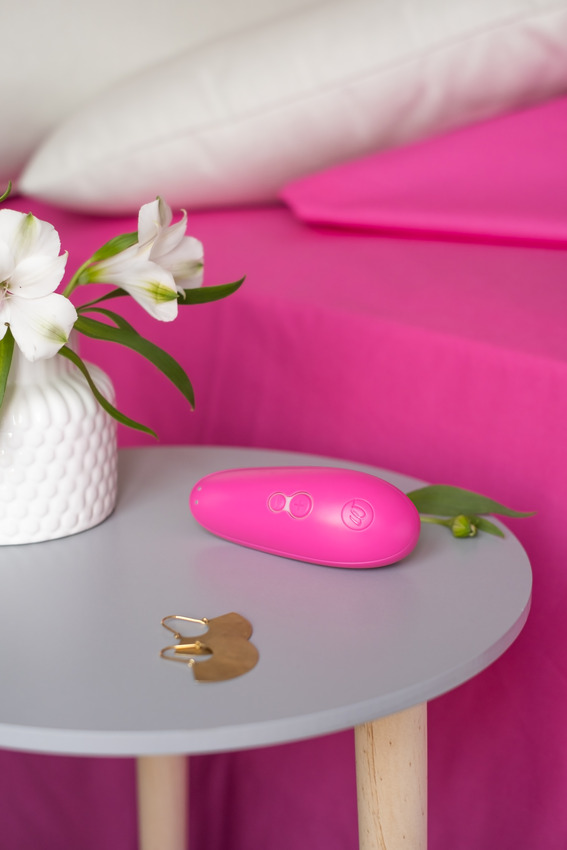Compact sized clitoral stimulator for people seeking the uni... Womanizer - Starlet 3 - Pink photo-7