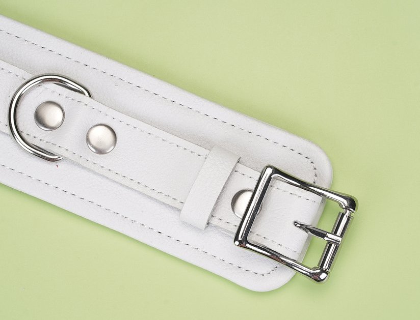Made from genuine soft touch aromatic leather these cuffs ar... Liebe Seele - Leather Handcuffs - White photo-6