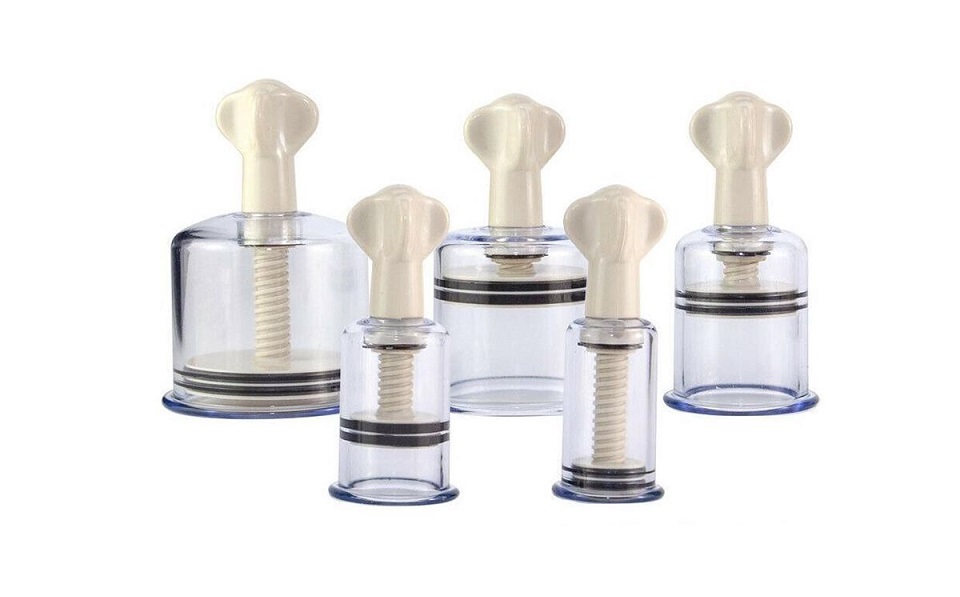 The Kiotos Cups can be applied on any body part you like.
Wi... Kiotos - Twist Nipple Cups M - Clear photo-2