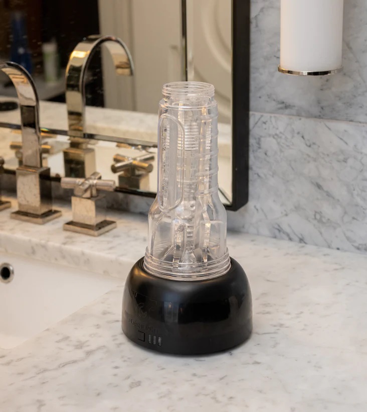 Cleaning your Fleshlight is now easier than ever. With the F... Fleshlight - Air Drying Device photo-2