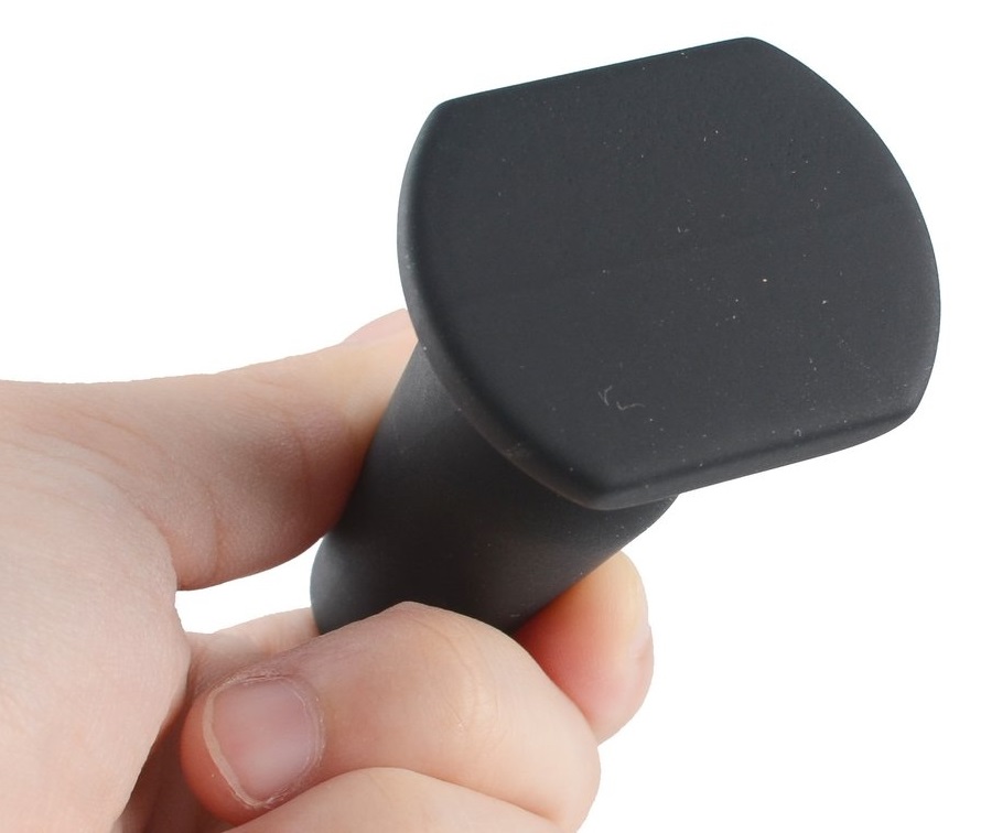 Toynary AP07 Anal Cone is made with 100% silicone and it... Toynary - AP07 Anal Cone 2.3cm - Black photo-4