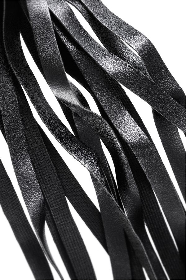 Stylish suede flogger with 40 tails and stiff handle, decora... Anonymo - Flogger 45cm - Black photo-6