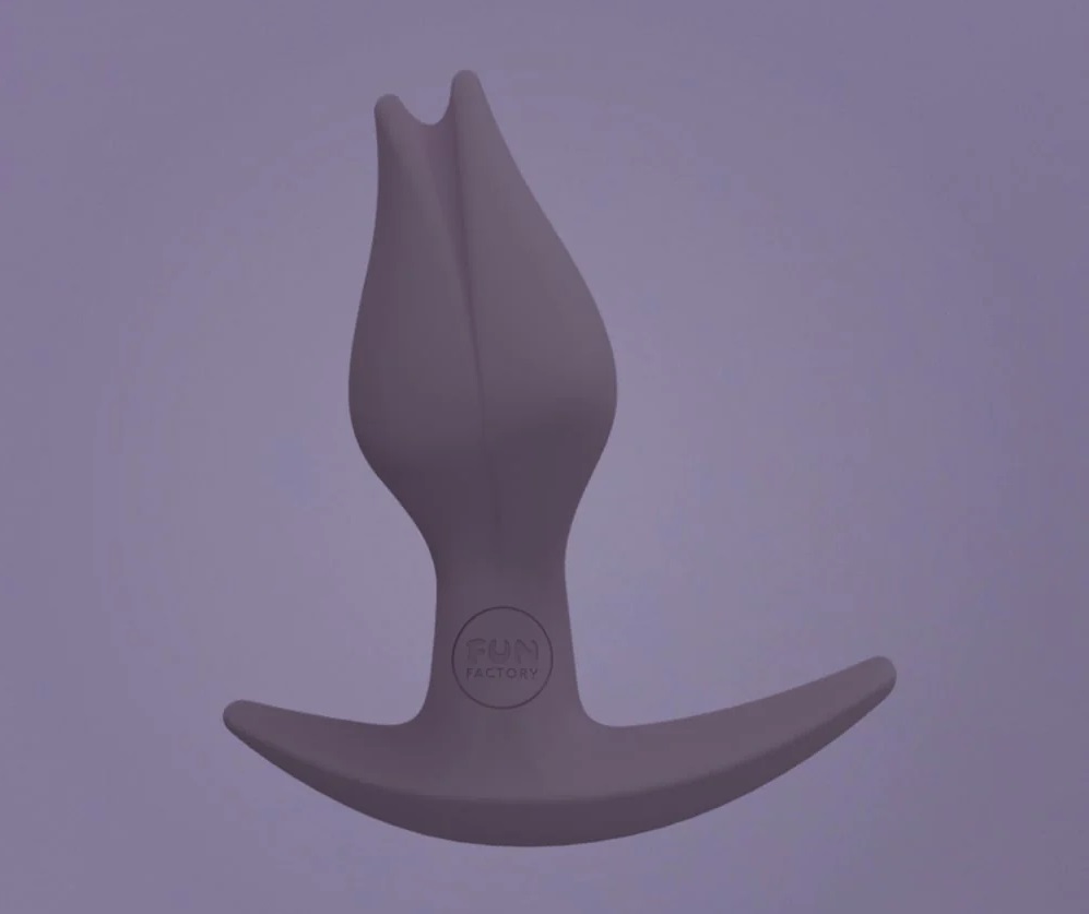 BOOTIE FEM is an anal plug for women, perfectly adapted to t... Fun Factory - Bootie Fem - Dark Taupe photo-4