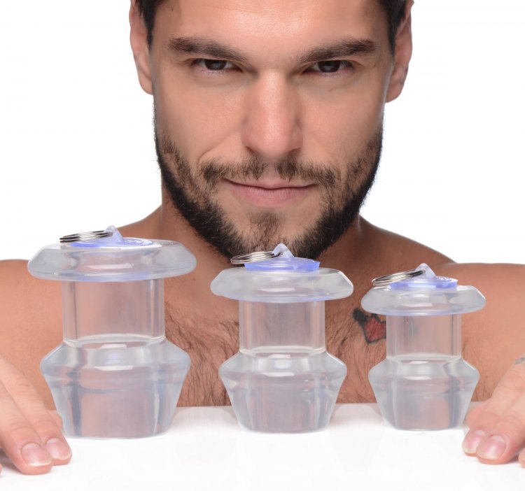 Stretch them open wide and plug them up how you wish! With t... Master Series - Ass Bung Hollow Anal Dilator M - Clear photo-10