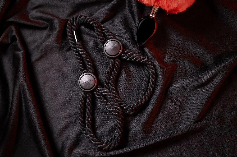 These Adjustable Rope Hand Cuffs are an absolute must-have i... Ouch - Adjustable Rope Hand Cuffs - Black photo-5