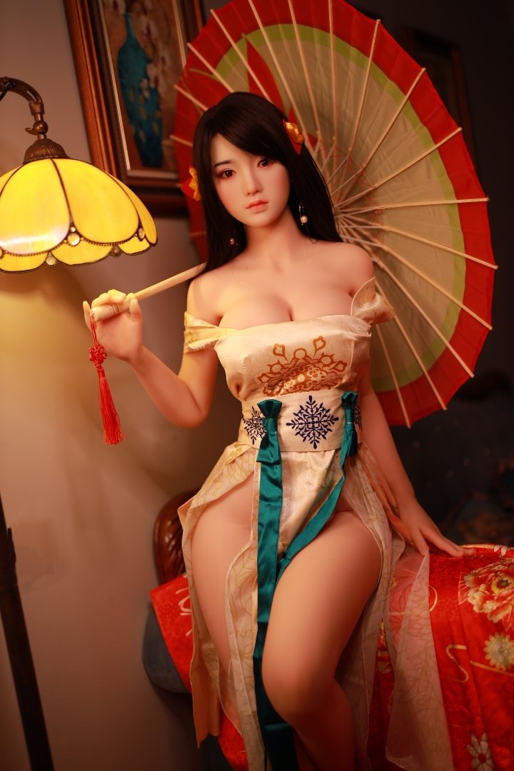 如想查看真人娃娃样办,请到我们的展示室。
我们明白有些客户在订购前会想亲自感受真人娃娃的材质,样办可于我们的香港深水... Kiyo现实娃娃161厘米 照片-7