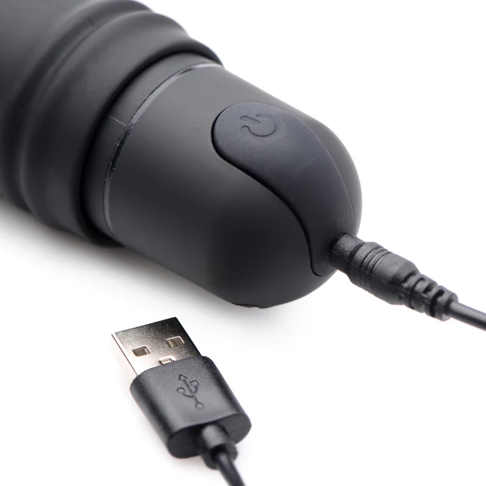 This extra large vibrating bullet features an extended body ... Bang! - XL Bullet w Swirl Sleeve - Black photo-8