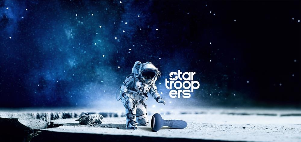 Embark on an odyssey to the stars with the Startroopers Tita... Dreamtoys - Titan Vibro Plug w Remote - Blue photo-6