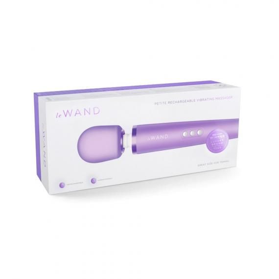 Le Wand Petite是我们标志性充电棒按摩器的较小版本。 Le Wand Petite体积较小,但功率较大。
... Le Wand - 中型充电式按摩震动棒 - 紫色 照片-7