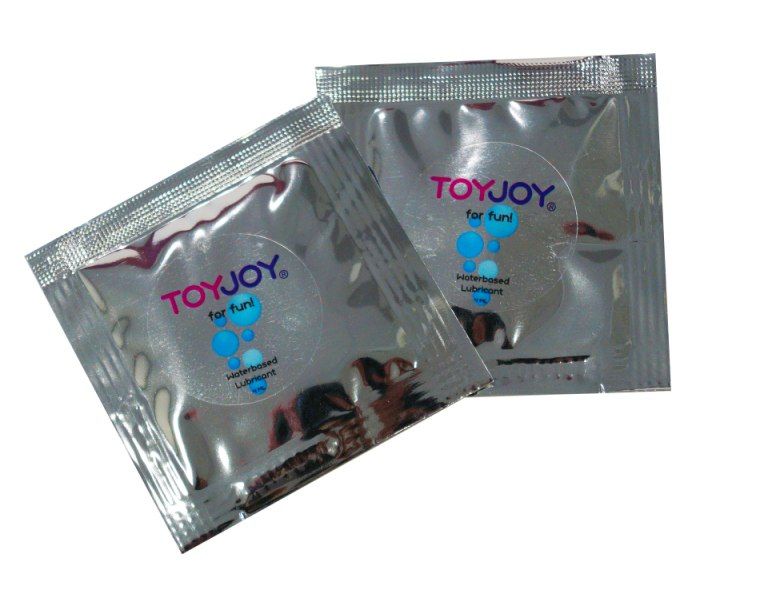 The Red Romance Gift Set is a wonderful choice for customers... ToyJoy - Romance Gift BDSM Set - Red photo-9