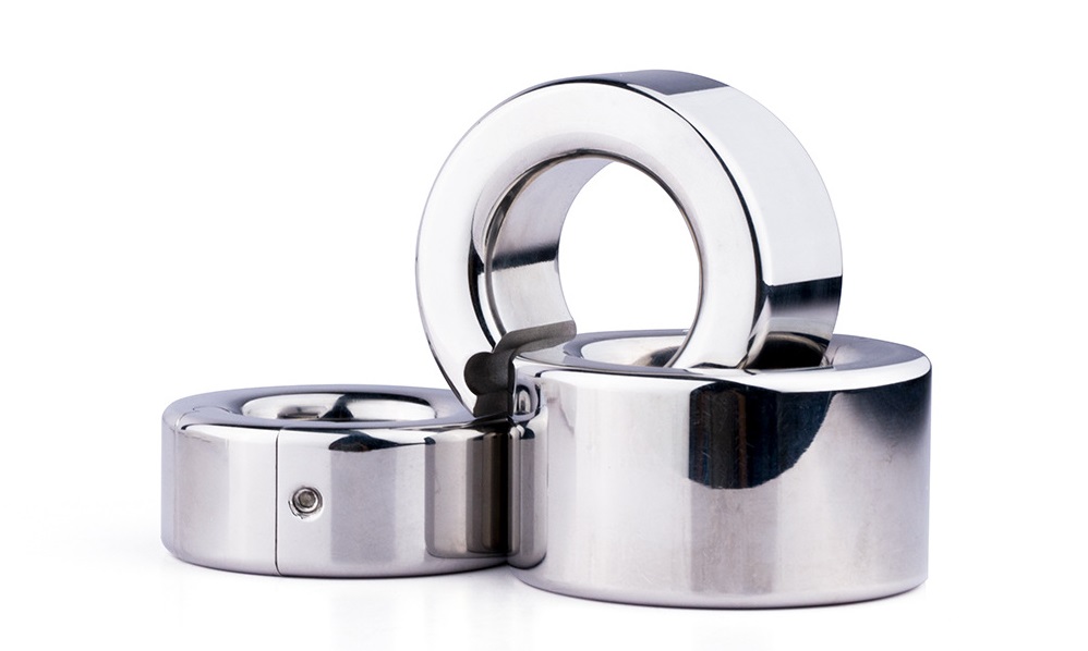 Material: 304 Stainless steel
Inner diameter: 30mm
Outer d... FAAK - Testicular Ring - Silver - M photo-4