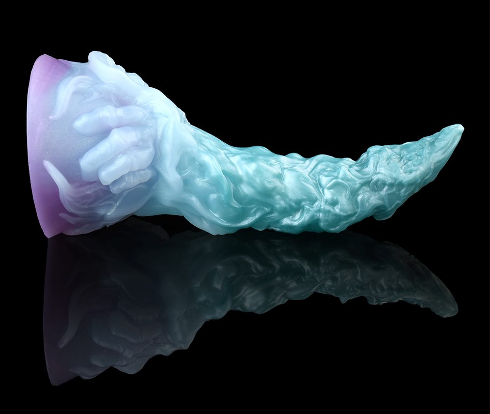 Material: silicone
Intotal L: 11.8cm
Insert L:10cm
Diameter:... FAAK - Orchid Dream Dildo - Purple photo-9
