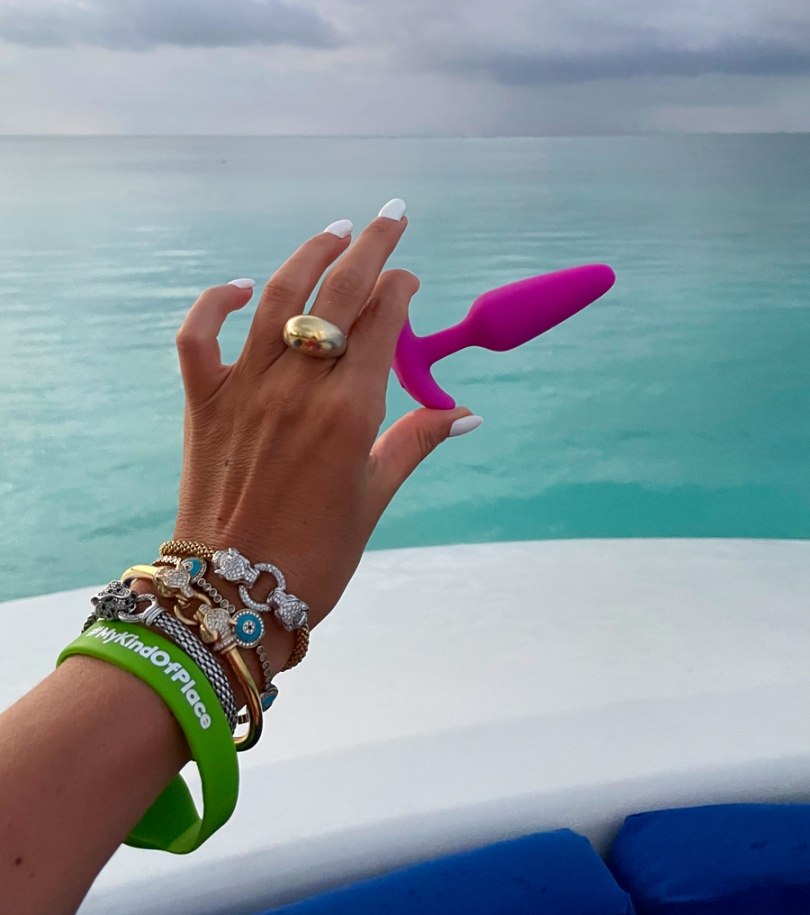 GPlug was specially developed with extra pleasure seekers in... Gvibe - Gplug XS - Sunny Raspberry photo-2