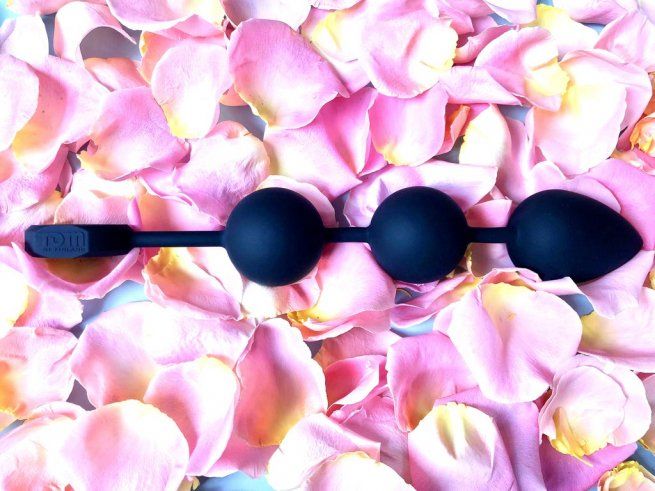Explore a new level of anal pleasure with these unique anal ... TOF - Weighted Anal Ball Beads - Black photo-5