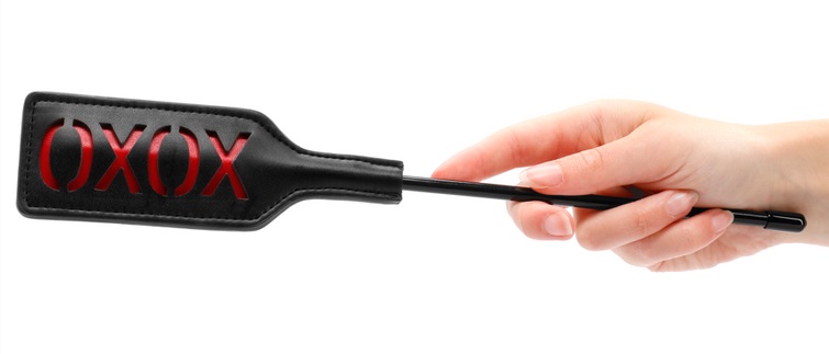 Leave a lasting impression on your partner. This short handl... Ouch - XOXO Mini Crop - Black photo-2