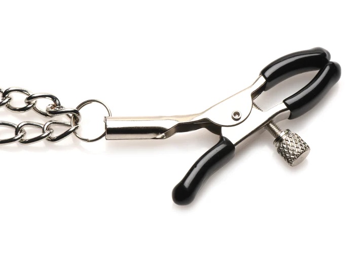 Pleasure, pain and aesthetic appeal all in one: these nipple... Master Series - Daggers Chain Nipple Clamps photo-4