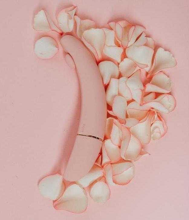 The OhMyG is a silent G-spot massager sex toy for bodies wit... Ioba - OhMyG G-Spot Vibrator - Pink photo-8