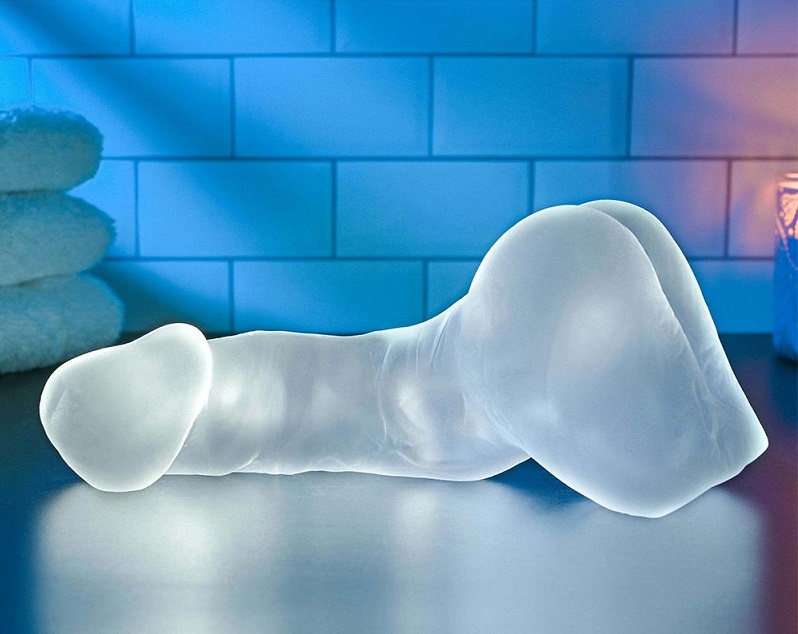 This super-stretchy see-through play toy is crafted with mul... Gender X - Stroke & Poke Masturbator - Clear photo-4